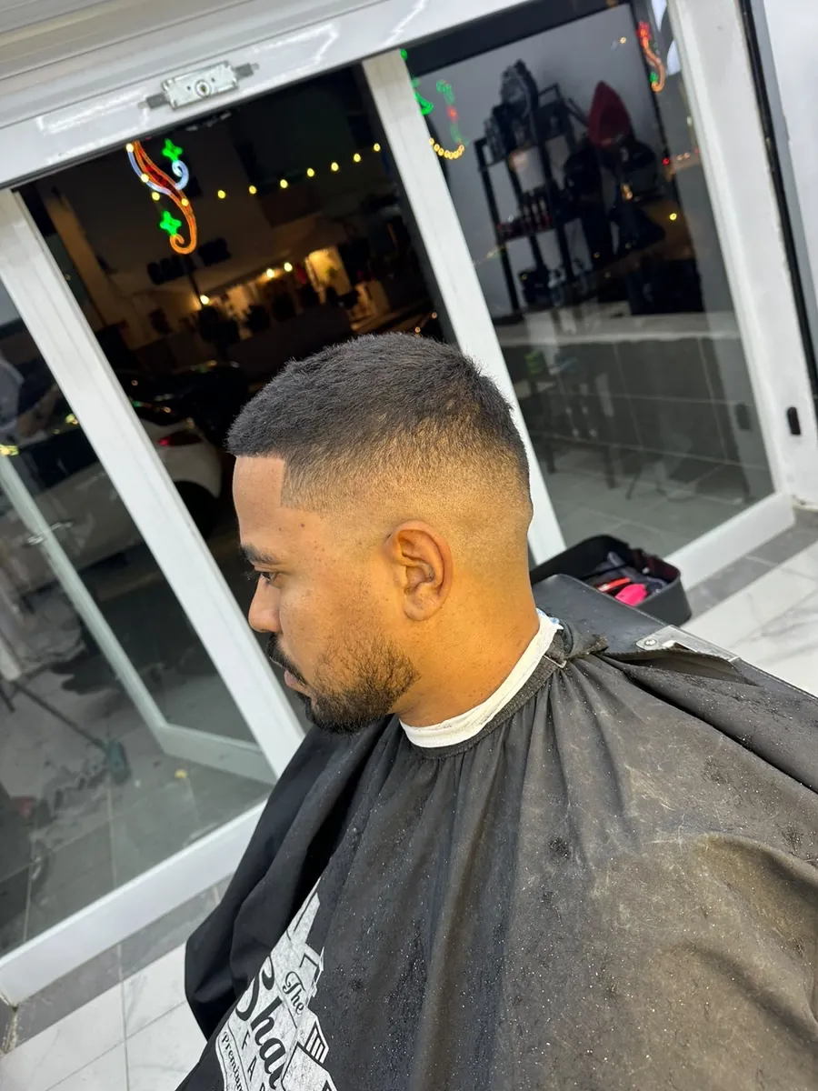 Haircut by Beppe, in colour